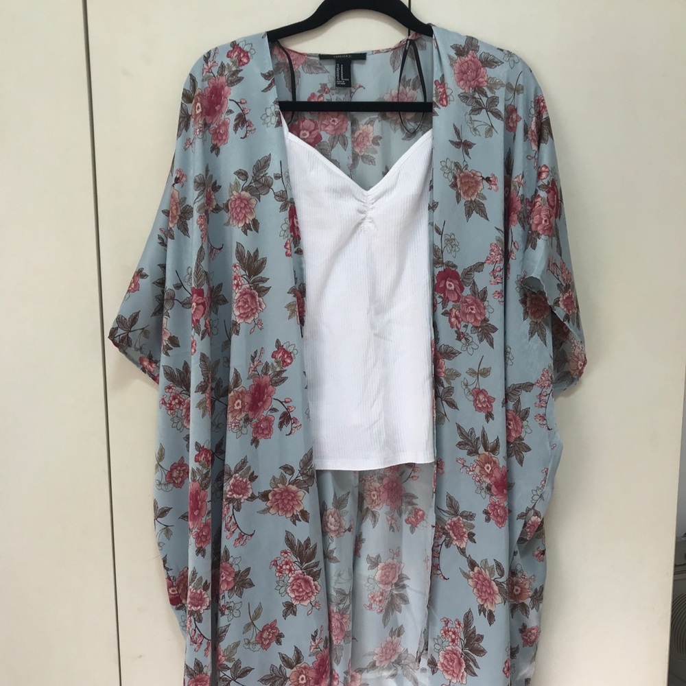 LONG LOOSE FLOWEY KIMONO